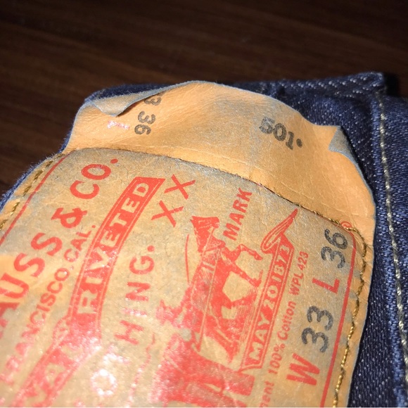 Vtg 90s/Y2K 501 Levis Button Up Dark Denim Mens Tall Bootcut Jeans - Picture 5 of 12